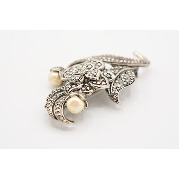 KJL Avon Vintage Flower Pin Brooch Silver Rhinestone Crystal Pearl Signed Bin5B - Picture 9 of 12